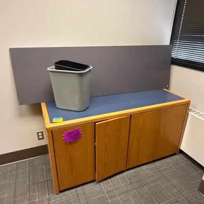 4N2-Cabinet tack board and garbage cans