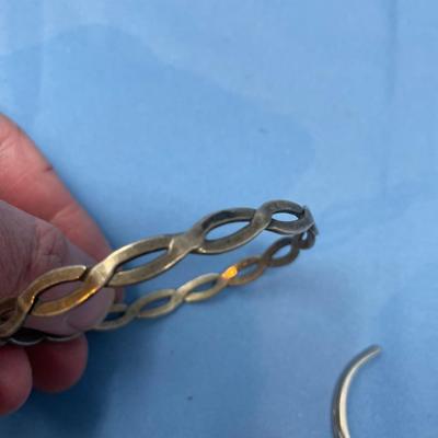 Sale Photo Thumbnail #457: Great pieces, no damage, not sure of stone.  54 grams (estimated)