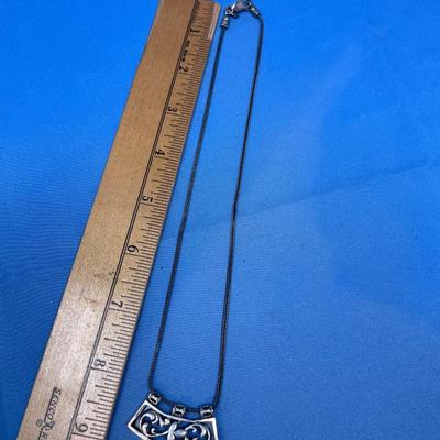 Sale Photo Thumbnail #499: New in box!  Retired piece. 14.9 grams total weight