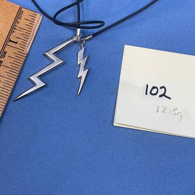 Sale Photo Thumbnail #501: Don't know what this is supposed to be, as it is on a long wire.  I would definitely suggest repurposing them!  12.5 grams total weight.