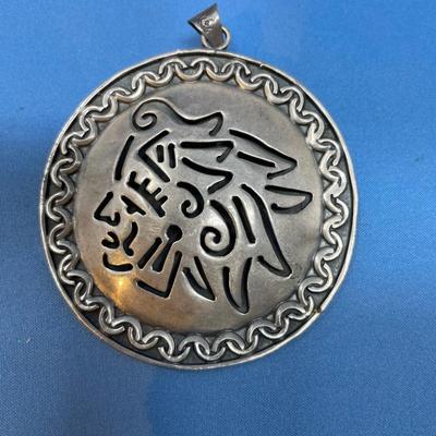 Sale Photo Thumbnail #520: 31.9 grams total weight great condition!