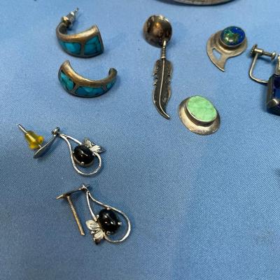 Sale Photo Thumbnail #537: 37.4 grams total weight. Take a good look, some need repair, some are singles, or don't quite match.  Still some great silver pieces to repurpose!