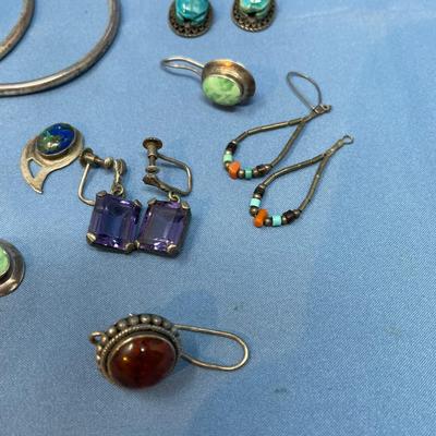 Sale Photo Thumbnail #536: 37.4 grams total weight. Take a good look, some need repair, some are singles, or don't quite match.  Still some great silver pieces to repurpose!