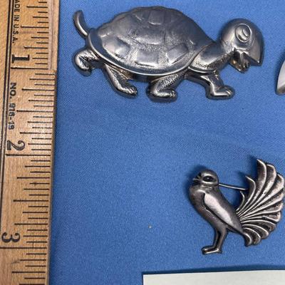 Sale Photo Thumbnail #565: Very nice, Taxco & others! 25.5 grams total weight.