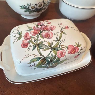 Villeroy & Boch “Botanica” Porcelain Dishware