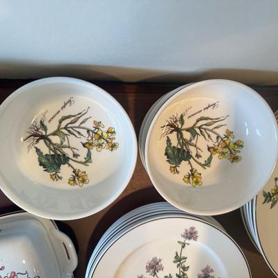 Villeroy & Boch “Botanica” Porcelain Dishware
