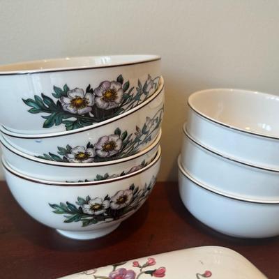 Villeroy & Boch “Botanica” Porcelain Dishware