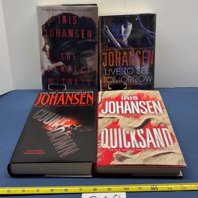 Iris Johansen Book Lot