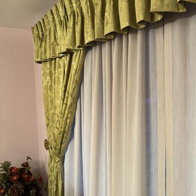 Custom 10’ Valance and Curtain Set