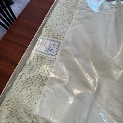 New Vintage Table Linens