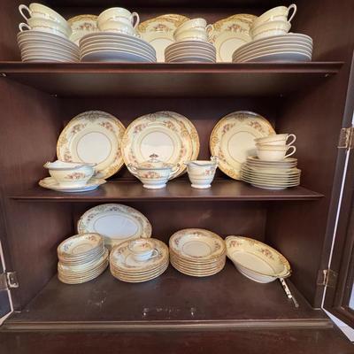 Noritake Barrett Full China Set