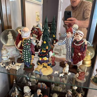 Contents of Lighted Curio Cabinet