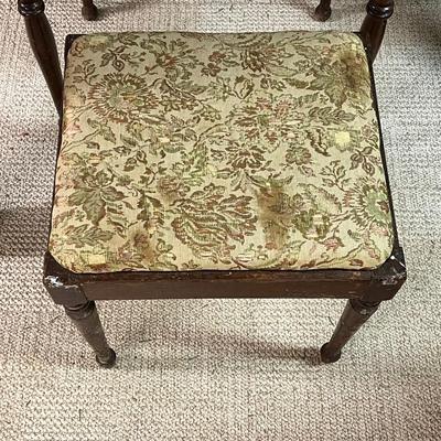 LOT 425: Vintage Sewing Machine Table and Bench