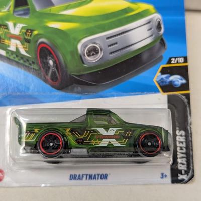 NETFLIX Hot Wheel Let's Race Die-cast Vehicles