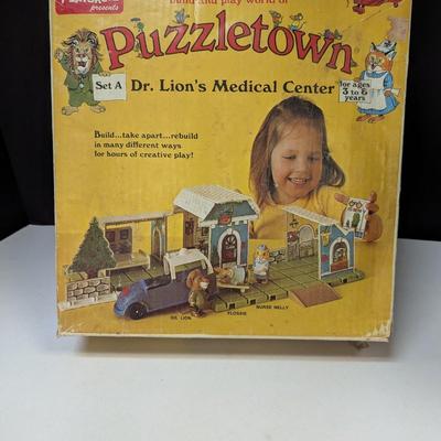 Vintage Playskool Richard Scarry's Puzzletown Set A - Dr. Lion's Medical Center