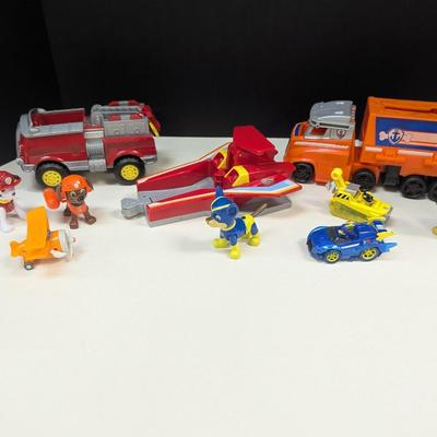 Paw Patrols Dogs & Vehicles