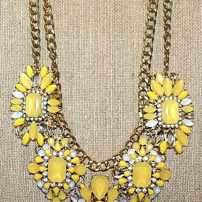 Vintage Showy Bright Yellow & White 5 Segment NECKLACE with Bold 2 Strand Gold Tone Looped Chain 20" L