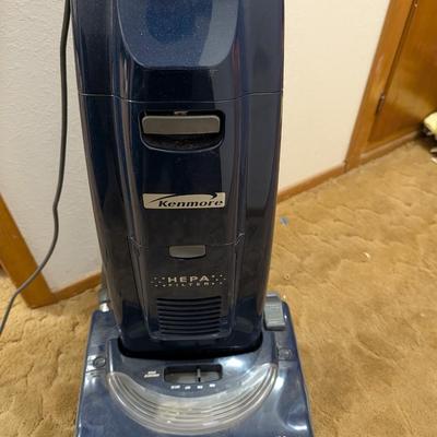 Kenmore vacuum with attachments