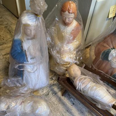 New Vintage Nativity Blow Mould Set