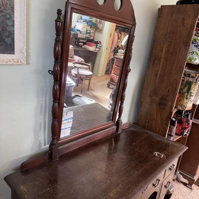 Mahogany Desk with Mirror Project Piece