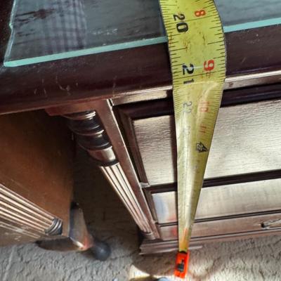 Dresser with Mirror 283