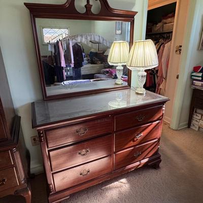 Dresser with Mirror 283