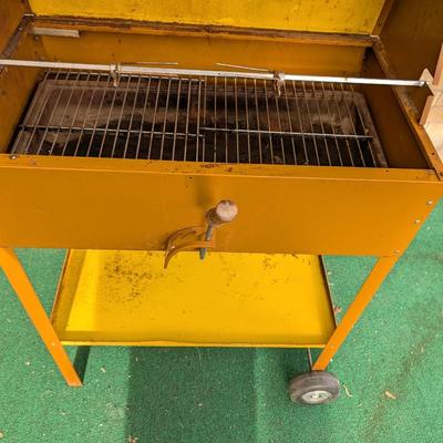 Vintage charcoal grill