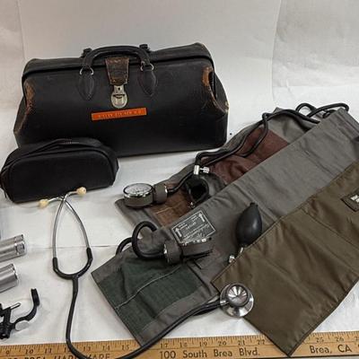 Sale Photo Thumbnail #53: Classic doctor's bag, vintage medical examination items as shown in photos.