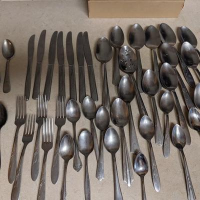 Miscellaneous forks, spoons, and knives