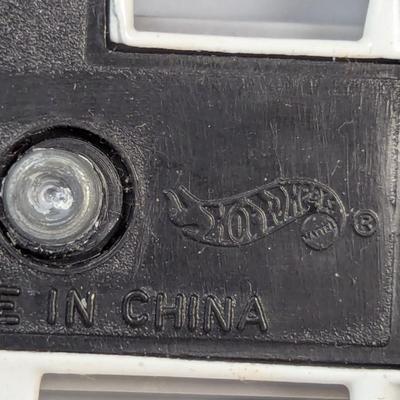 Vintage Die-cast & Tin Toys - Corgi - Dinky Toys Army 1 Ton Cargo Truck