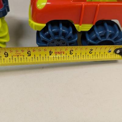 Plastic Battat Mini Monster Trucks w/ Big Wheel Tires