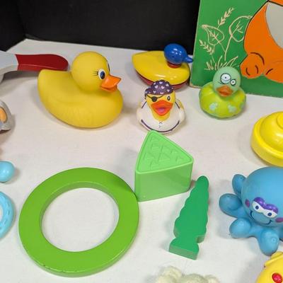 Assortment Of Children's Toys Including Playskool Monkey Puzzle