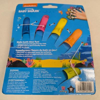 Nickelodeon Baby Shark Finger Puppets