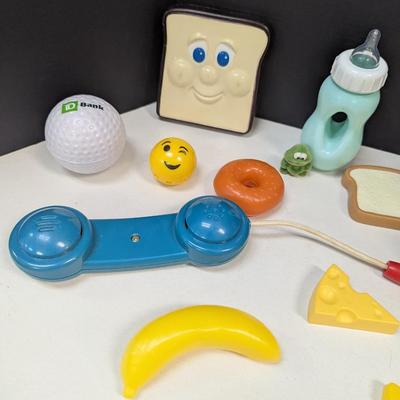 Hasbro 2017 Dream Works Trolls Camp Critter Pod Play Set