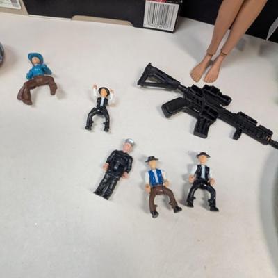 Superheroes & Cowboy Figures - 1996 Hasbro Snake Eyes GI Joe Articulated Action FIgure & 2009 Rise Of The Cobra GI Joe Duke