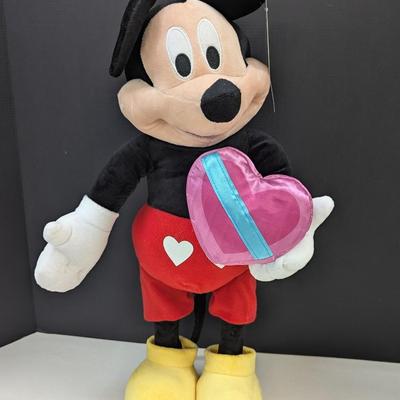 21" Disney Valentine's Greeter Mickey Mouse