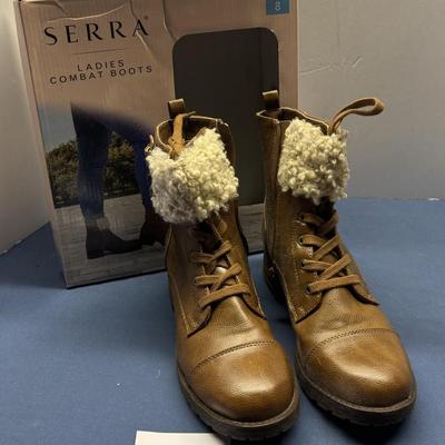 Ladies Boots Size 8