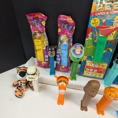 PEZ Candy & Dispensers