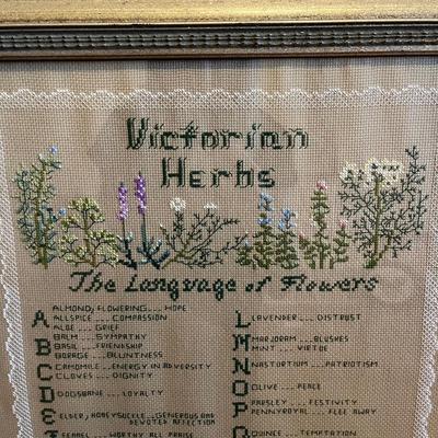 Embroidered Pictures (UH-BC)