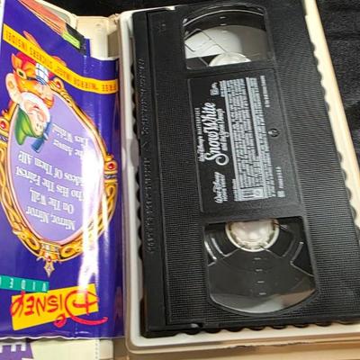 Walt Disney Masterpiece Collection – Snow White and the Seven Dwarfs (VHS Clamshell)