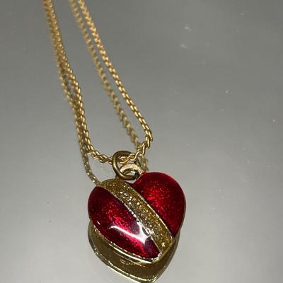 Red Royal heart necklace and black heart necklace