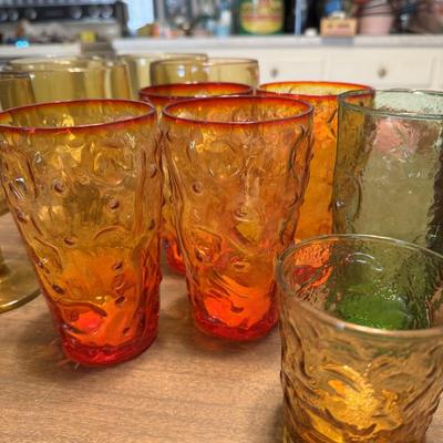 Vintage Glassware 287