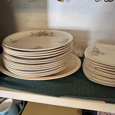 Contents of Kitchen Cabinets 288