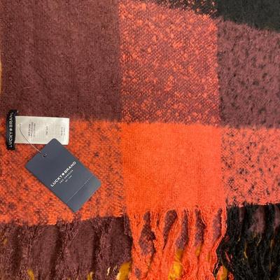 Large Lucky Brand scarf with tags