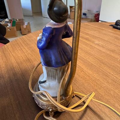 Vintage Colonial Lamp