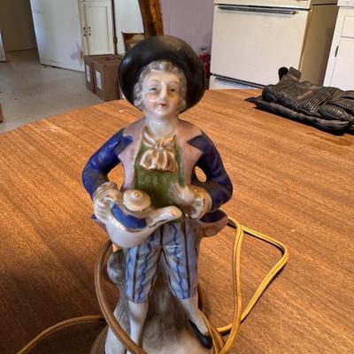 Vintage Colonial Lamp