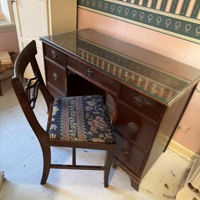 Mahogany Desk and Chair
