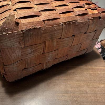 Vintage Picnic Basket