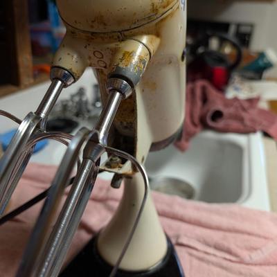 Antique Sunbeam mixmaster with different attachments
