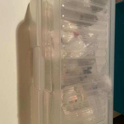 7 Santa pins in a small tote